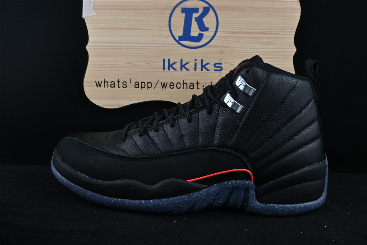 Air Jordan 12 Black